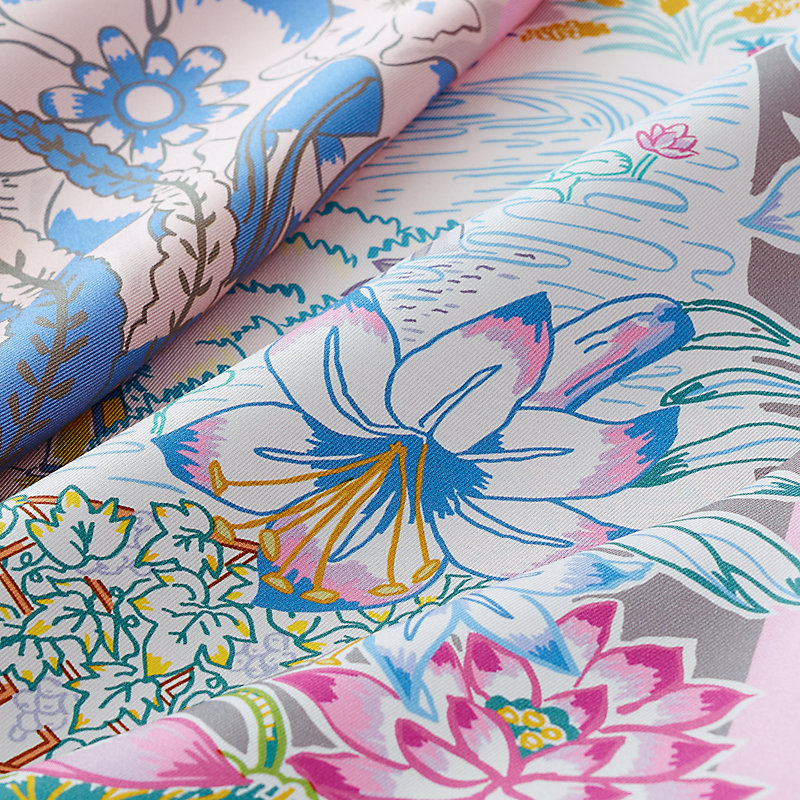 HERMES スカーフ Mille Feuilles de Soie double face scarf 90 Mille Feuilles de Soie double face scarf 90 | Hermès